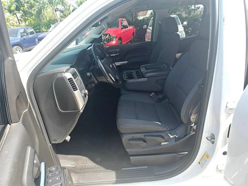 Used 2019 Chevrolet Silverado 1500 LT RWD image 14