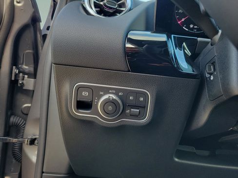 Certified 2026 Mercedes-Benz GLA 250 image 25