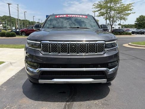 Used 2024 Jeep Grand Wagoneer L Series III AWD/4WD image 2