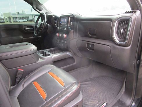 Used 2020 GMC Sierra 1500 AT4 w/ AT4 Premium Package image 26