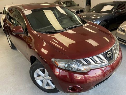 Used 2010 Nissan Murano S image 7