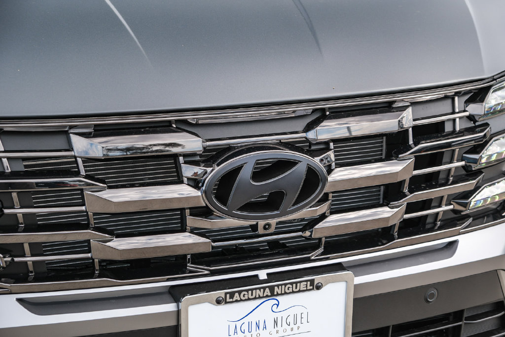 New 2025 Hyundai Tucson Limited FWD image 12
