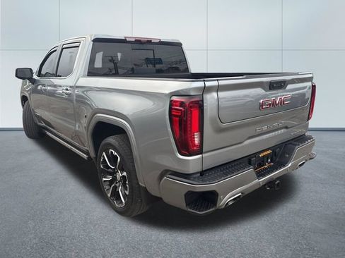 Used 2024 GMC Sierra 1500 Denali w/ Technology Package AWD/4WD image 2