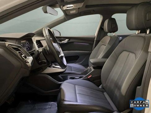 Used 2024 Audi Q4 e-tron Premium Plus image 20