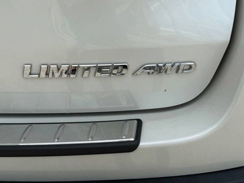 Used 2017 Toyota Highlander Limited AWD/4WD image 13