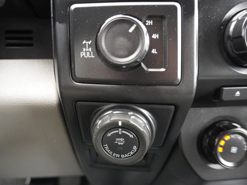 Used 2018 Ford F150 XL w/ Equipment Group 101A Mid AWD/4WD image 22