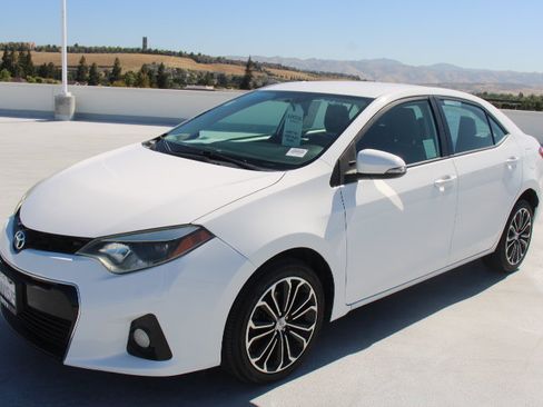 Used 2016 Toyota Corolla S FWD image 6