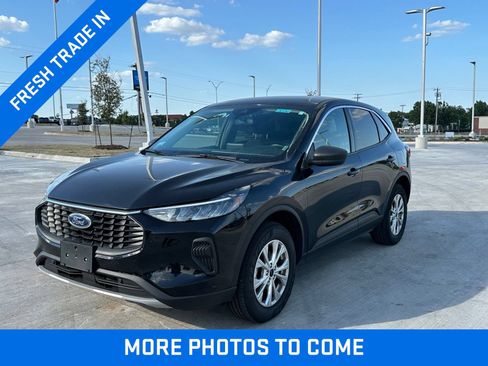 Used 2024 Ford Escape Active AWD/4WD image 1