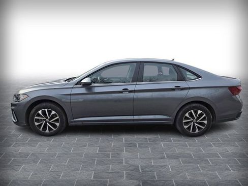 Used 2025 Volkswagen Jetta S image 3