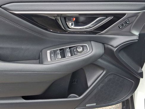 Used 2020 Subaru Outback Limited image 14