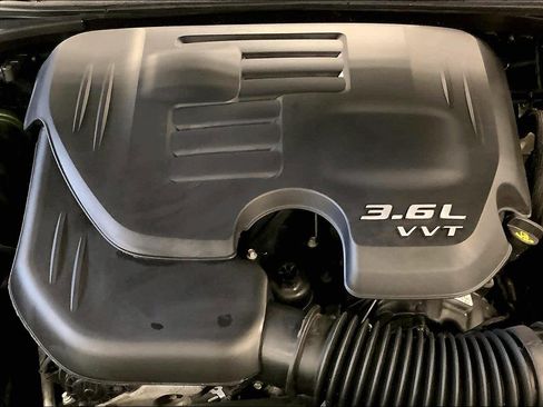 Used 2023 Dodge Challenger SXT w/ Blacktop Package image 32