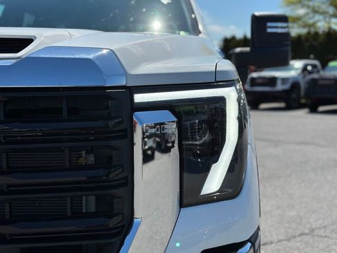 New 2026 GMC Sierra 3500 Pro w/ Convenience Package AWD/4WD image 30