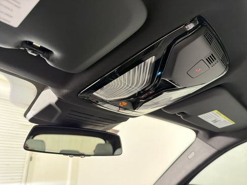 Certified 2025 BMW X5 M60i AWD/4WD image 17