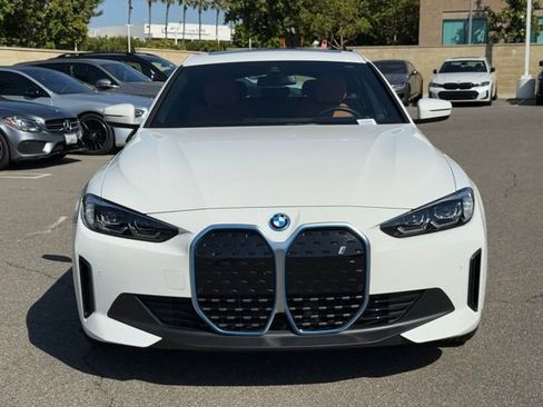 Certified 2023 BMW i4 eDrive35 RWD image 3