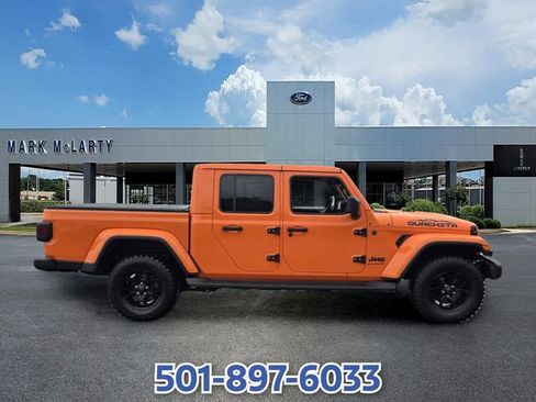 Used 2025 Jeep Gladiator Sport AWD/4WD image 6