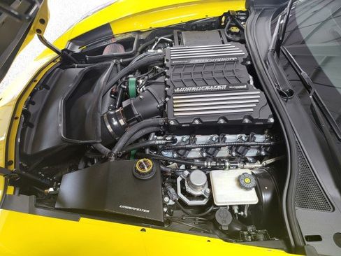 Used 2019 Chevrolet Corvette Z06 RWD image 19