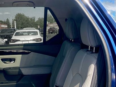 Certified 2025 Honda Pilot Touring