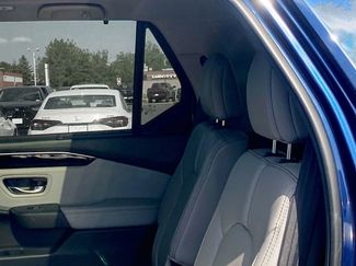 Certified 2025 Honda Pilot Touring video 1