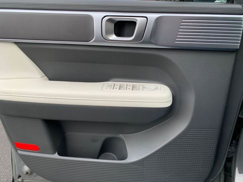 Used 2025 Hyundai Santa Fe SEL image 21