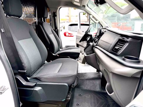 Used 2023 Ford Transit 250 Low Roof w/ Exterior Upgrade Package RWD image 18
