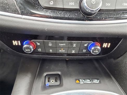 Used 2019 Buick Enclave Avenir w/ Avenir Technology Package image 25