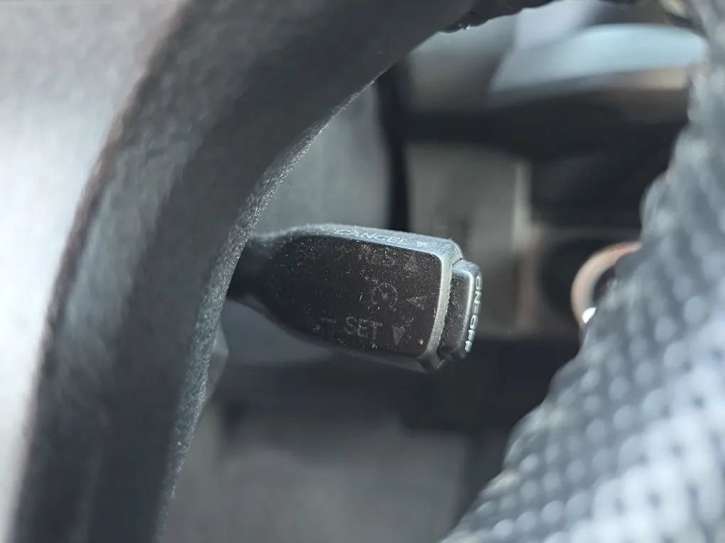 Used 2017 Toyota Tacoma TRD Off-Road w/ Tow Package RWD image 21