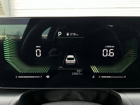 Used 2025 Kia K4 LXS image 38