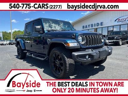 Used 2025 Jeep Gladiator Sport