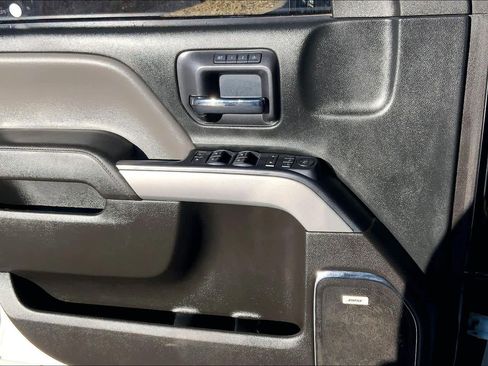 Used 2017 Chevrolet Silverado 2500 LTZ w/ LTZ Plus Package image 22