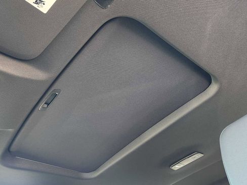 New 2026 GMC Sierra 2500 AT4 w/ AT4 Premium Plus Package image 10