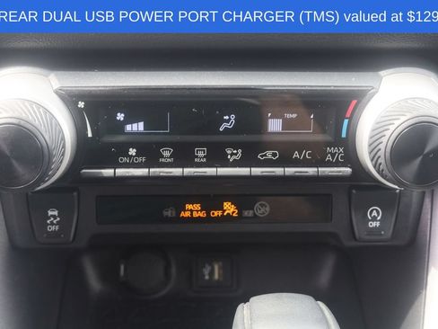 Used 2023 Toyota RAV4 LE AWD/4WD image 7