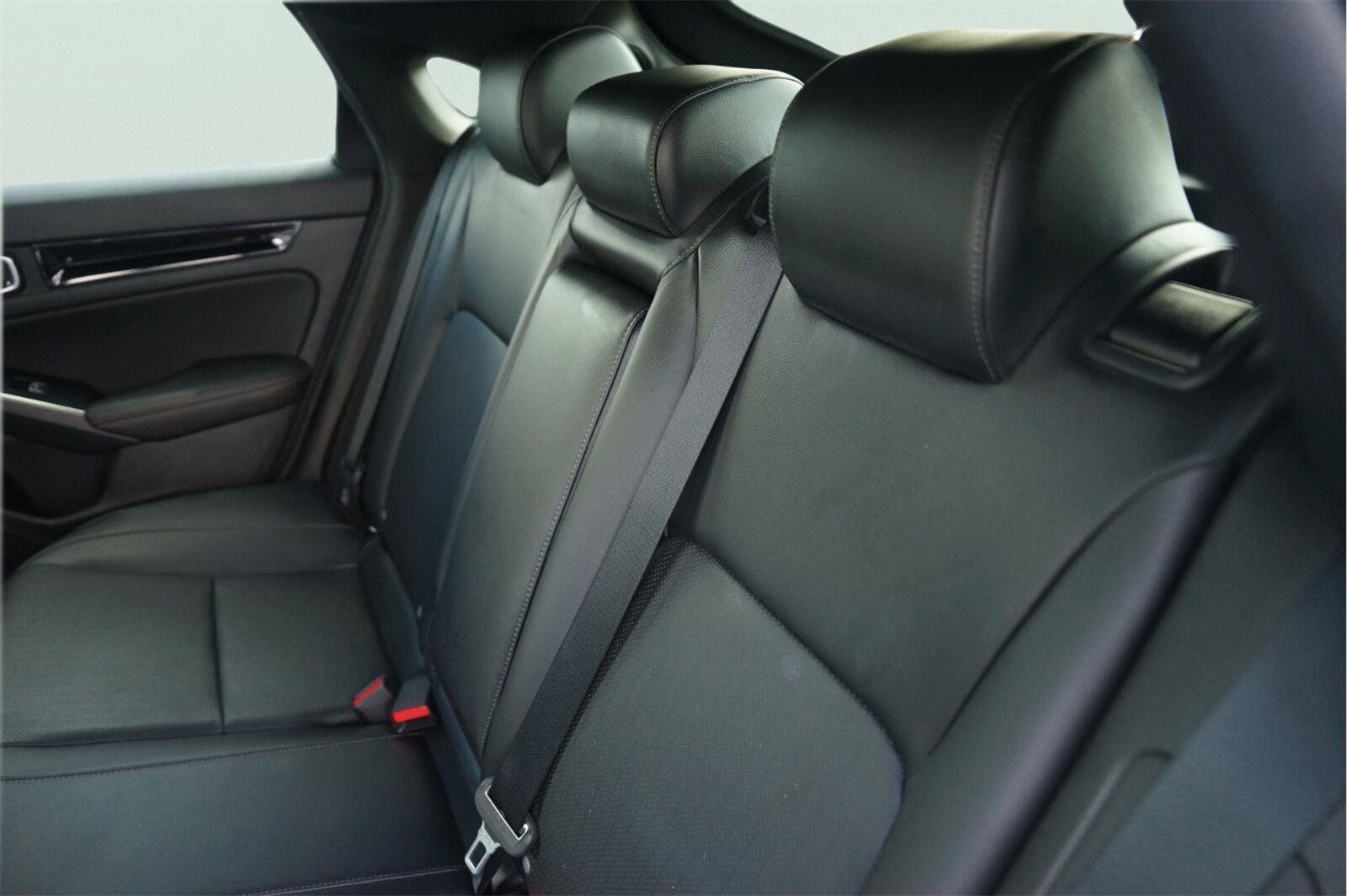 Used 2022 Honda Civic Sport Touring image 14