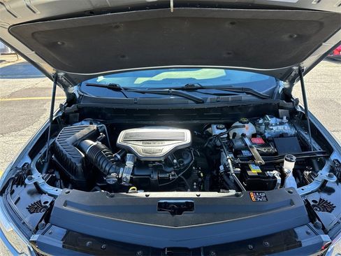 Used 2024 Cadillac XT6 Sport image 22