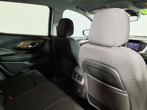 Used 2020 GMC Terrain SLE w/ Driver Convenience Package FWD image 11