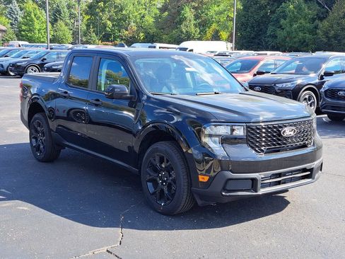 New 2025 Ford Maverick XLT w/ XLT Luxury Package image 3