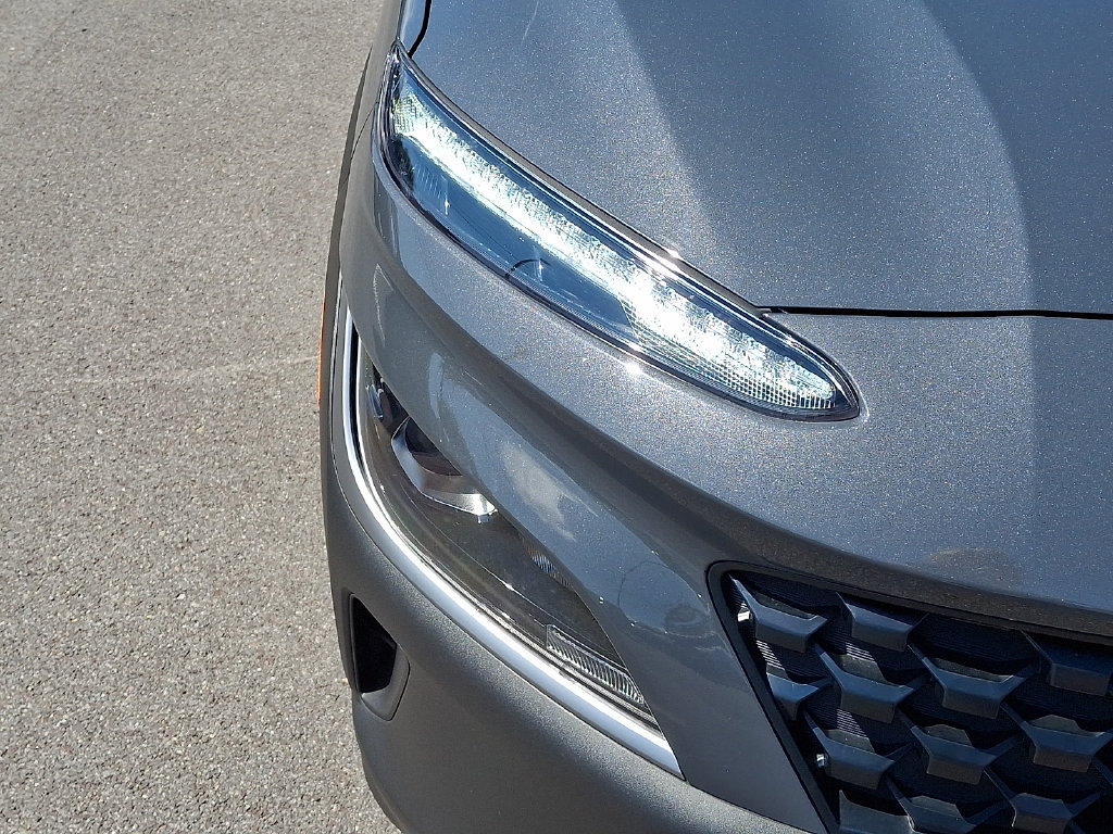 Used 2023 Hyundai Kona SEL AWD/4WD image 12