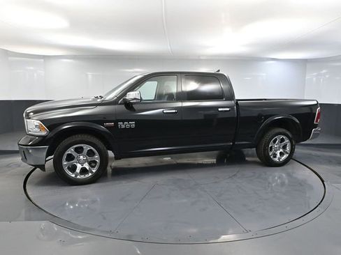 Used 2018 RAM 1500 Laramie w/ Convenience Group image 10