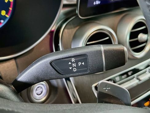 Used 2022 Mercedes-Benz GLC 300 4MATIC image 21