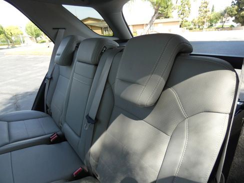 Used 2015 Mercedes-Benz ML 350 2WD image 49