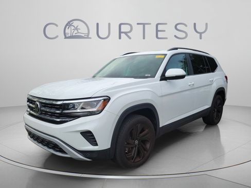 Used 2022 Volkswagen Atlas SE w/ Panoramic Sunroof Package FWD image 30