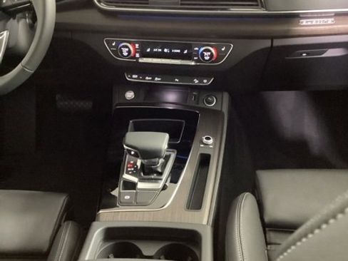 Used 2025 Audi Q5 2.0T Premium Plus w/ Premium Plus Package image 23