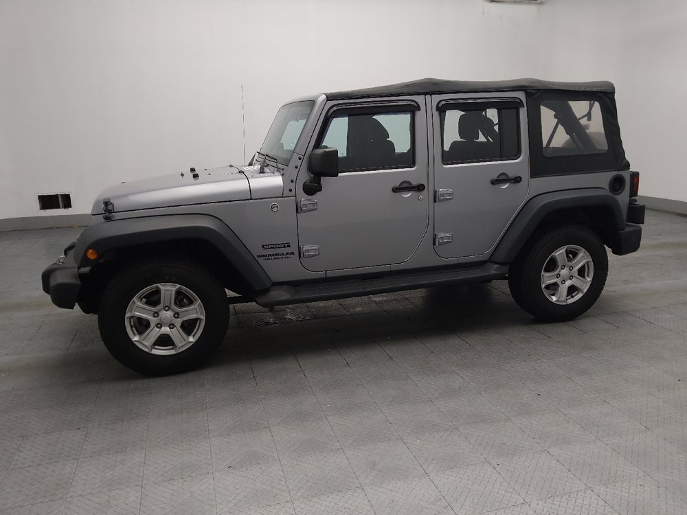 Used 2015 Jeep Wrangler Unlimited Sport w/ Connectivity Group AWD/4WD image 2