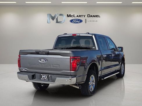 Used 2024 Ford F150 XLT image 5