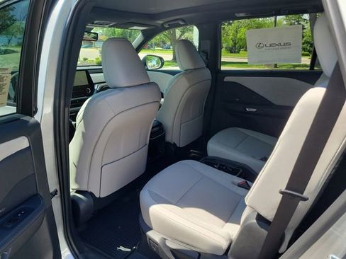 New 2026 Lexus TX 350 AWD image 13