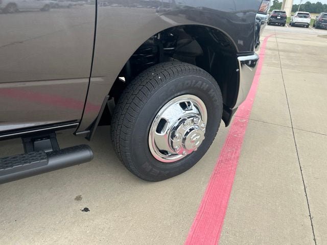 New 2027 RAM 3500 Tradesman AWD/4WD image 11
