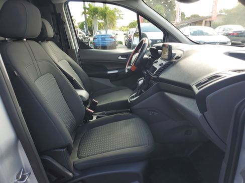 Used 2019 Ford Transit Connect XLT image 38