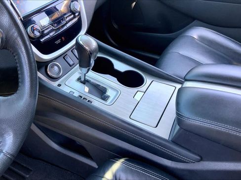 Used 2016 Nissan Murano SL w/ SL Technology Package FWD image 17