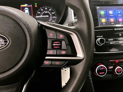 Used 2023 Subaru Crosstrek 2.0i image 12