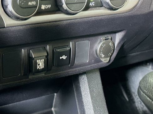 Used 2023 Toyota Tacoma SR5 w/ Technology Package image 28