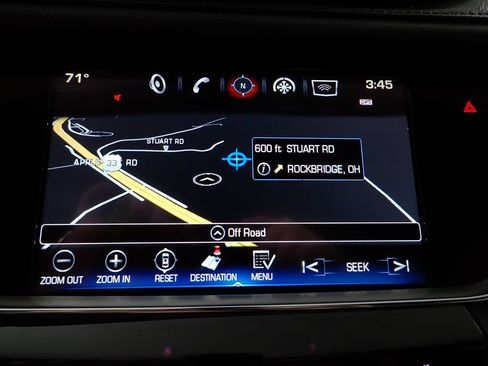 Used 2017 Cadillac XT5 Luxury w/ Driver Awareness Package AWD/4WD image 4